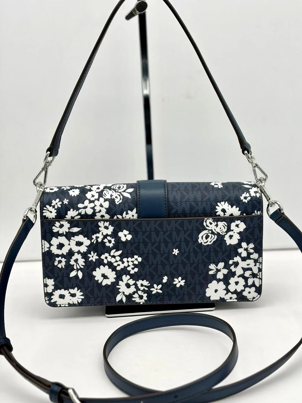 MICHAEL KORS Greenwich Medium Signature Logo Convertible Shoulder Bag Crossbody